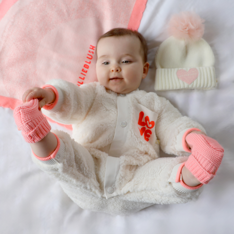 Chaussons &agrave; coeur brod&eacute; BILLIEBLUSH 
                        FILLE
